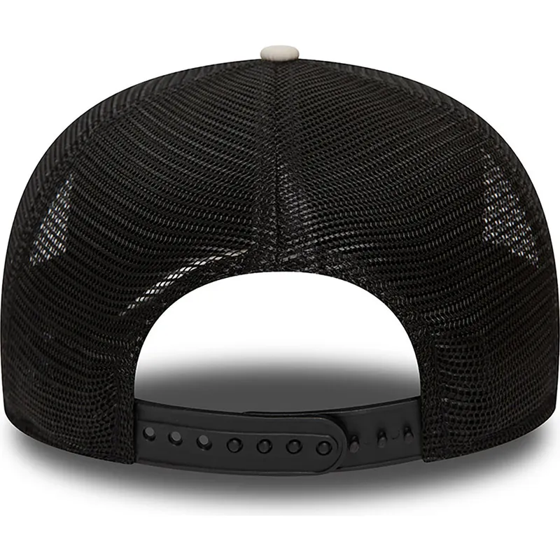 sort-og-hvid-trucker-kasket-american-ride-or-die-9fifty-retro-crown-a-frame-fra-new-era