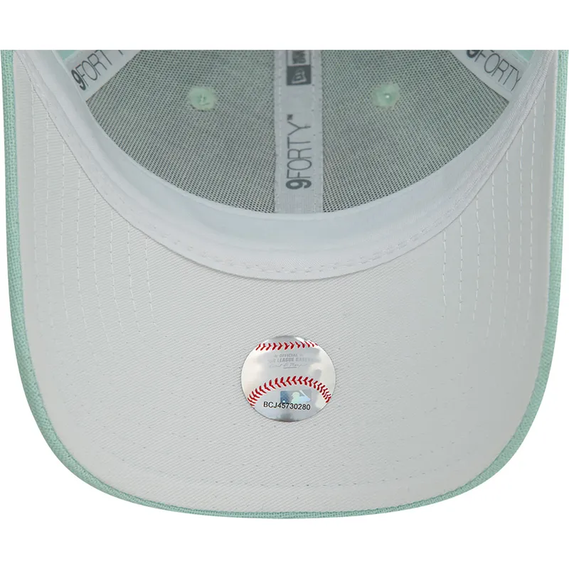 gron-justerbar-curved-kasket-til-kvinder-9forty-linen-fra-los-angeles-dodgers-mlb-fra-new-era