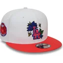 hvid-og-rod-flat-cap-snapback-9fifty-floral-fra-los-angeles-dodgers-mlb-fra-new-era