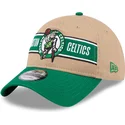 brun-og-gron-justerbar-kurvet-kasket-9twenty-draft-2024-fra-boston-celtics-nba-fra-new-era