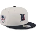 beige-og-marinebla-snapback-kasket-9fifty-4th-of-july-detroit-tigers-mlb-fra-new-era