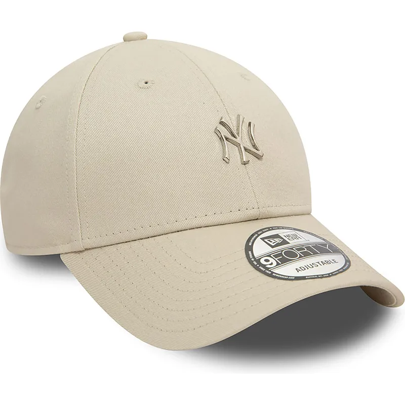 buet-beige-justerbar-9forty-metallic-pin-kasket-af-new-york-yankees-mlb-fra-new-era
