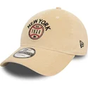 beige-justerbar-buet-kasket-the-empire-state-9twenty-cord-fra-new-york-byer-og-strande-fra-new-era