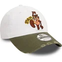 hvid-og-gron-justerbar-9twenty-vasket-kasket-med-buet-skygge-af-tasmansk-djaevel-looney-tunes-fra-new-era