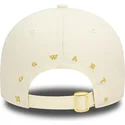 kasketter-buet-beige-justerbar-rem-9forty-fra-hogwarts-harry-potter-af-new-era