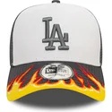 hvid-og-gra-los-angeles-dodgers-mlb-a-frame-flame-trucker-kasket-fra-new-era