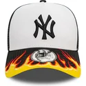 kasketter-buet-hvid-snapback-a-frame-flame-fra-new-york-yankees-mlb-af-new-era
