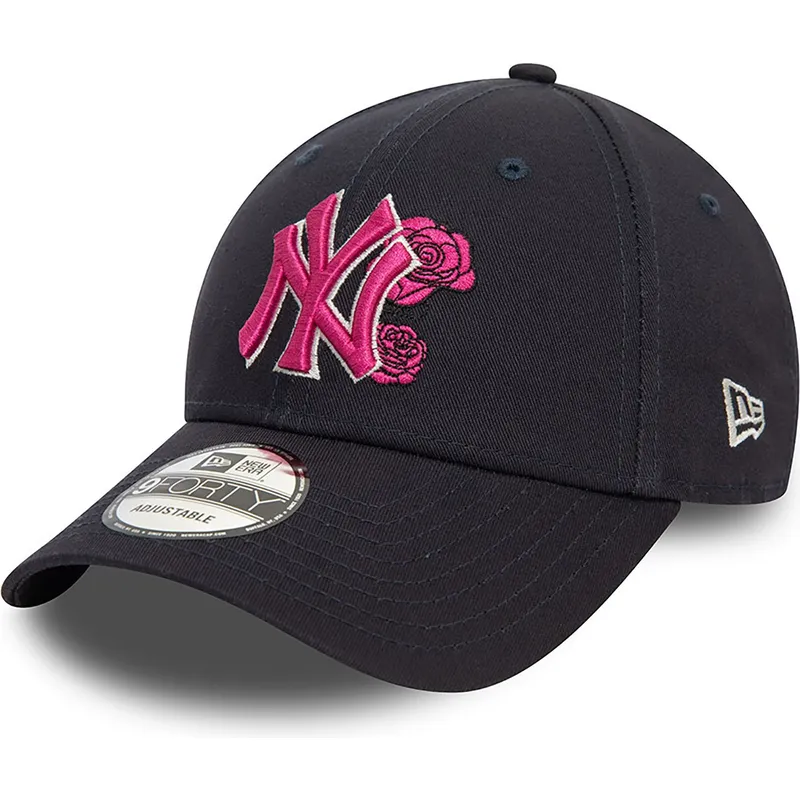 justerbar-marinebla-buet-kasket-med-lyserodt-logo-9forty-flower-icon-fra-new-york-yankees-mlb-fra-new-era