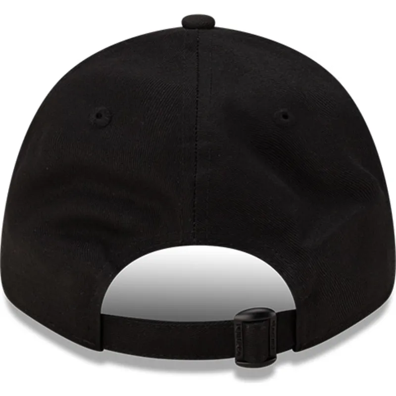 sort-justerbar-kurvet-kasket-9forty-matte-metal-fra-red-bull-racing-formula-1-fra-new-era