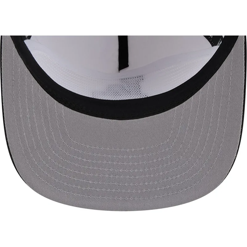 hvid-og-sort-buet-kasket-snapback-golfer-chrome-logo-fra-los-angeles-dodgers-mlb-fra-new-era