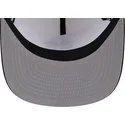 hvid-og-sort-buet-snapback-kasket-golfer-chrome-logo-fra-new-york-yankees-mlb-fra-new-era