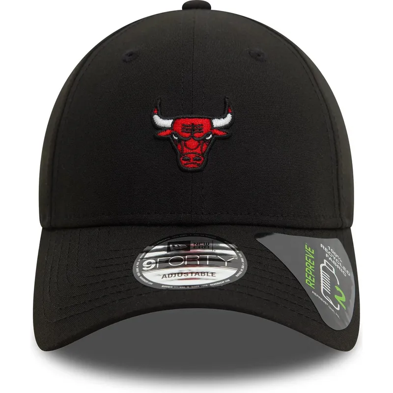 sort-justerbar-curved-kasket-9forty-repreve-mini-logo-fra-chicago-bulls-nba-fra-new-era