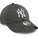 buet-sort-justerbar-kasket-til-kvinder-9forty-glitter-fra-new-york-yankees-mlb-fra-new-era