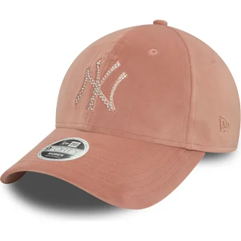 New Era New York Yankees MLB 9FORTY Velour Diamante justerbar rosa kvindekasket med buet skygge