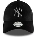 buet-sort-justerbar-kasket-til-kvinder-9forty-velour-diamante-fra-new-york-yankees-mlb-fra-new-era
