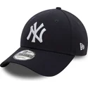 justerbar-marinebla-kurvet-kasket-9forty-side-patch-fra-new-york-yankees-mlb-fra-new-era