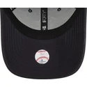 justerbar-9forty-side-patch-boston-red-sox-mlb-marinebla-buet-kasket-fra-new-era