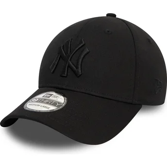 Sort justerbar kurvet kasket med sort logo 39THIRTY Monochrome fra New York Yankees MLB af New Era