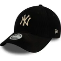 new-era-new-york-yankees-mlb-9forty-cord-justerbar-sort-kvindekasket-med-beige-logo