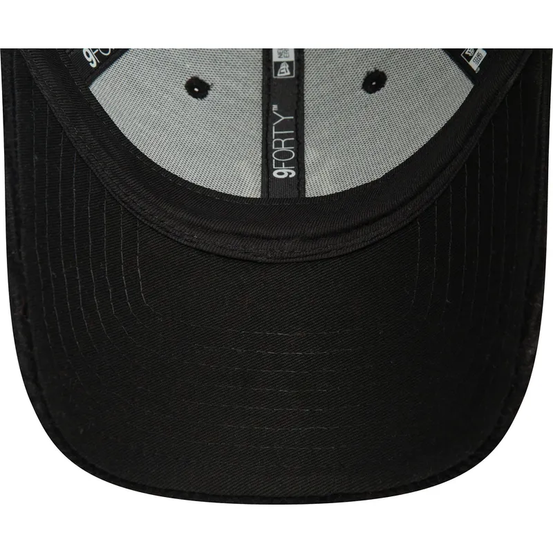 sort-justerbar-curved-kasket-til-kvinder-med-beige-logo-9forty-cord-fra-new-york-yankees-mlb-fra-new-era