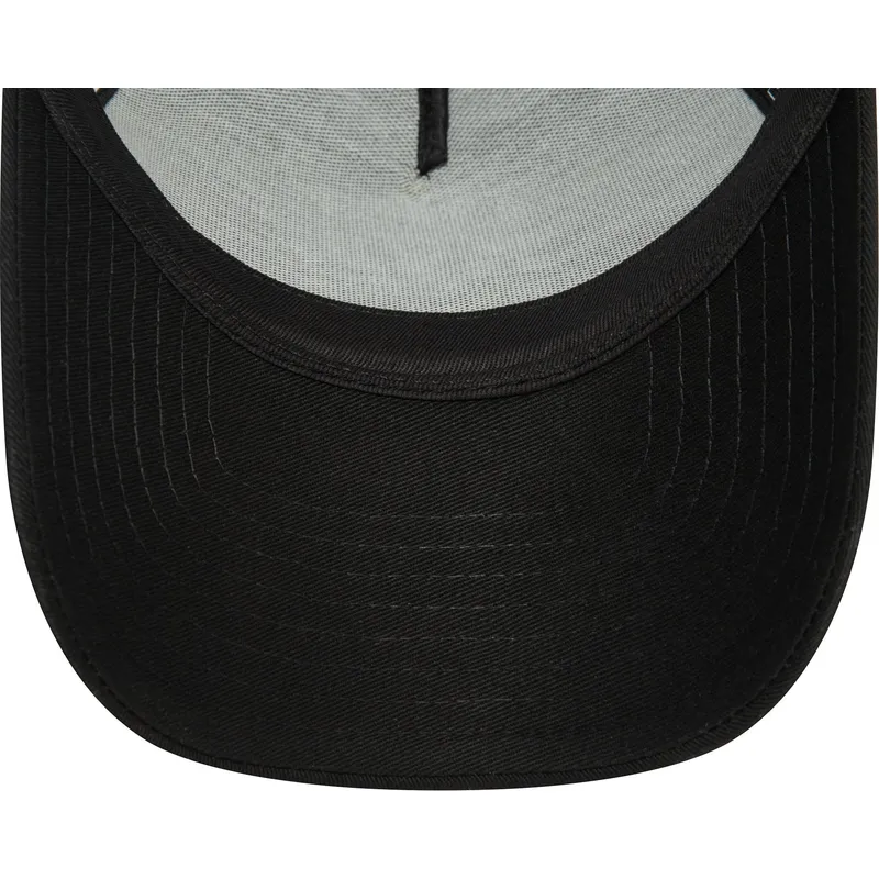 sort-buet-snapback-kasket-med-sort-logo-9forty-e-frame-monochrome-af-new-york-yankees-mlb-fra-new-era