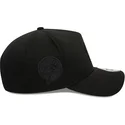 new-york-yankees-mlb-new-era-9forty-e-frame-monochrome-sort-buet-snapback-kasket-med-sort-logo