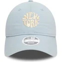 9twenty-washed-justerbar-lysebla-kvindekasket-med-buet-skygge-fra-new-york-states-and-countries-af-new-era