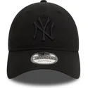 sort-justerbar-buet-kasket-med-sort-logo-9twenty-washed-fra-new-york-yankees-mlb-af-new-era