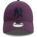 new-era-new-york-yankees-mlb-9twenty-league-essential-justerbar-lilla-buet-kasket-med-marineblat-logo