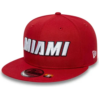 Rød flad snapback 9FIFTY Statement fra Miami Heat NBA af New Era