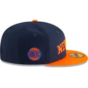 gorra-plana-azul-marino-y-naranja-ajustada-59fifty-statement-de-new-york-knicks-nba-de-new-era