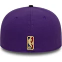 flad-violet-og-sort-fitted-kasket-59fifty-classic-fra-sacramento-kings-nba-fra-new-era