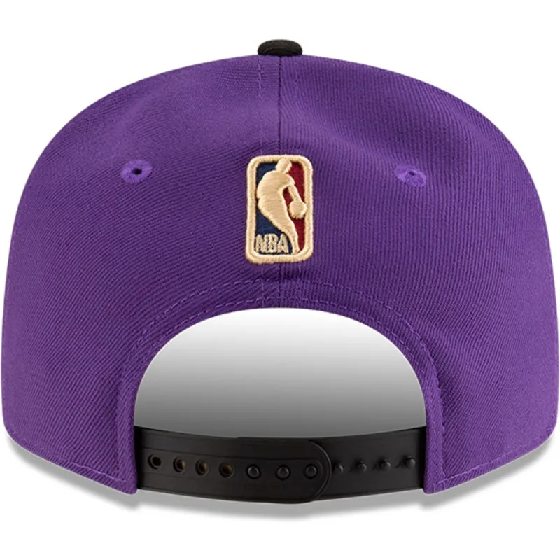 violet-og-sort-flad-kasket-snapback-9fifty-classic-fra-sacramento-kings-nba-fra-new-era