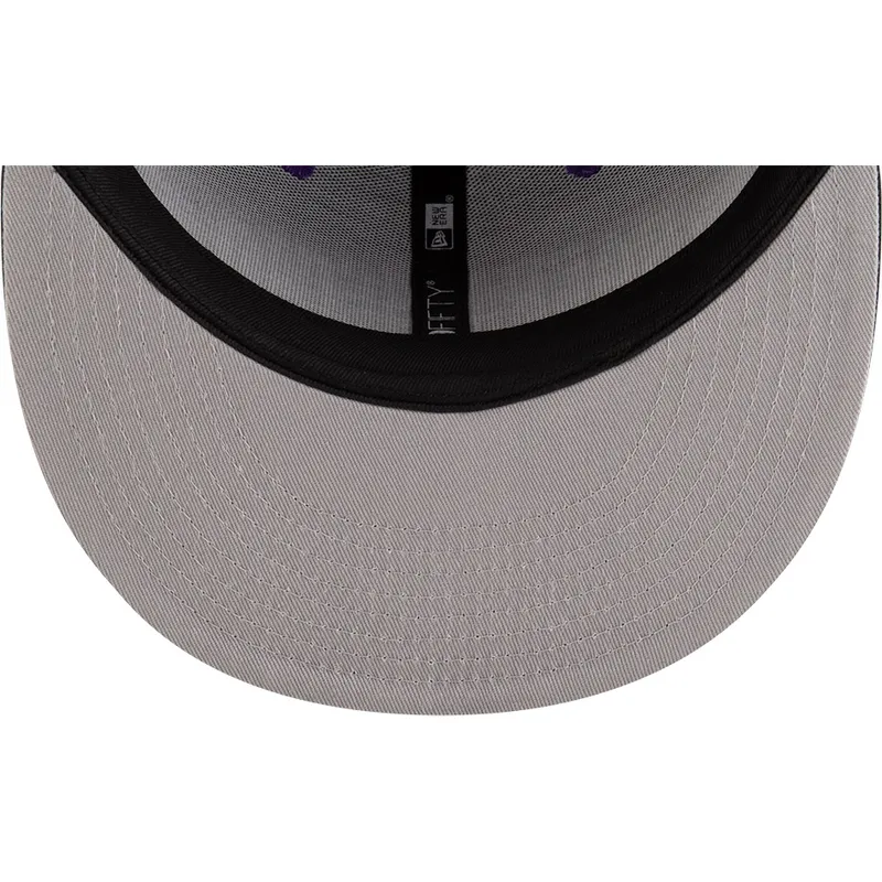 violet-og-sort-flad-kasket-snapback-9fifty-classic-fra-sacramento-kings-nba-fra-new-era