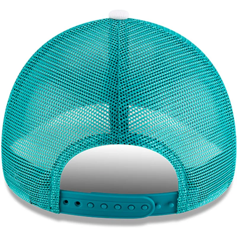 hvid-og-gron-a-frame-classic-trucker-kasket-fra-memphis-grizzlies-nba-fra-new-era