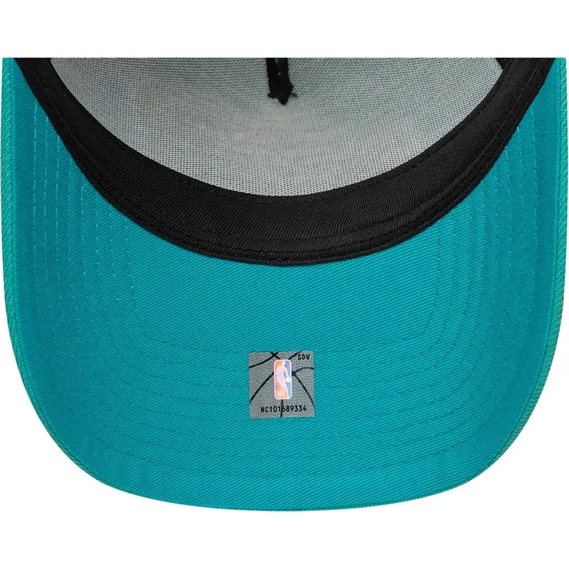 gron-og-hvid-a-frame-classic-trucker-kasket-fra-memphis-grizzlies-nba-fra-new-era
