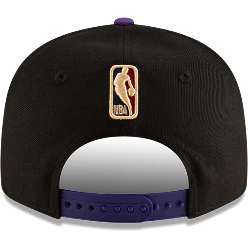 flad-sort-og-violet-snapback-kasket-9fifty-classic-fra-toronto-raptors-nba-fra-new-era