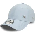 lysebla-justerbar-kurvet-kasket-9forty-flawless-fra-new-york-yankees-mlb-fra-new-era