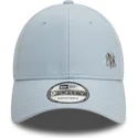 lysebla-justerbar-kurvet-kasket-9forty-flawless-fra-new-york-yankees-mlb-fra-new-era