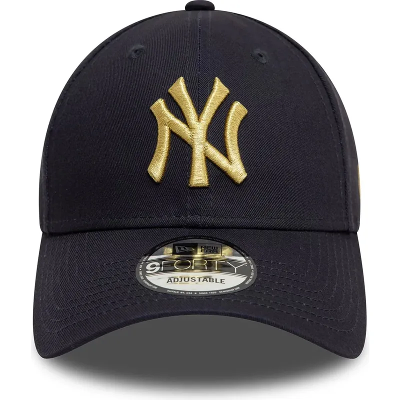 justerbar-marinebla-buet-kasket-med-gyldent-logo-9forty-metallic-new-york-yankees-mlb-fra-new-era