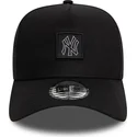 sort-buet-snapback-kasket-9forty-a-frame-metallic-patch-fra-new-york-yankees-mlb-fra-new-era