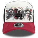 hvid-sort-og-rod-trucker-kasket-9forty-a-frame-graphic-fra-los-angeles-dodgers-mlb-dragon-fra-new-era