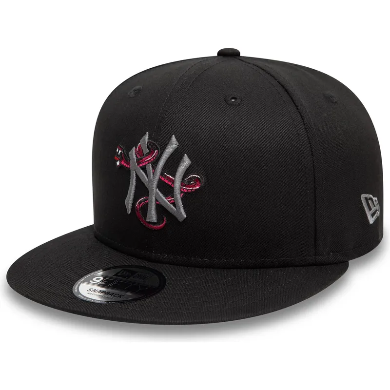 flad-sort-snapback-kasket-med-grat-logo-9fifty-icon-fra-new-york-yankees-mlb-snake-fra-new-era