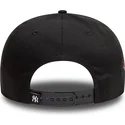 sort-flad-snapback-kasket-med-grat-logo-9fifty-icon-af-new-york-yankees-mlb-snake-fra-new-era