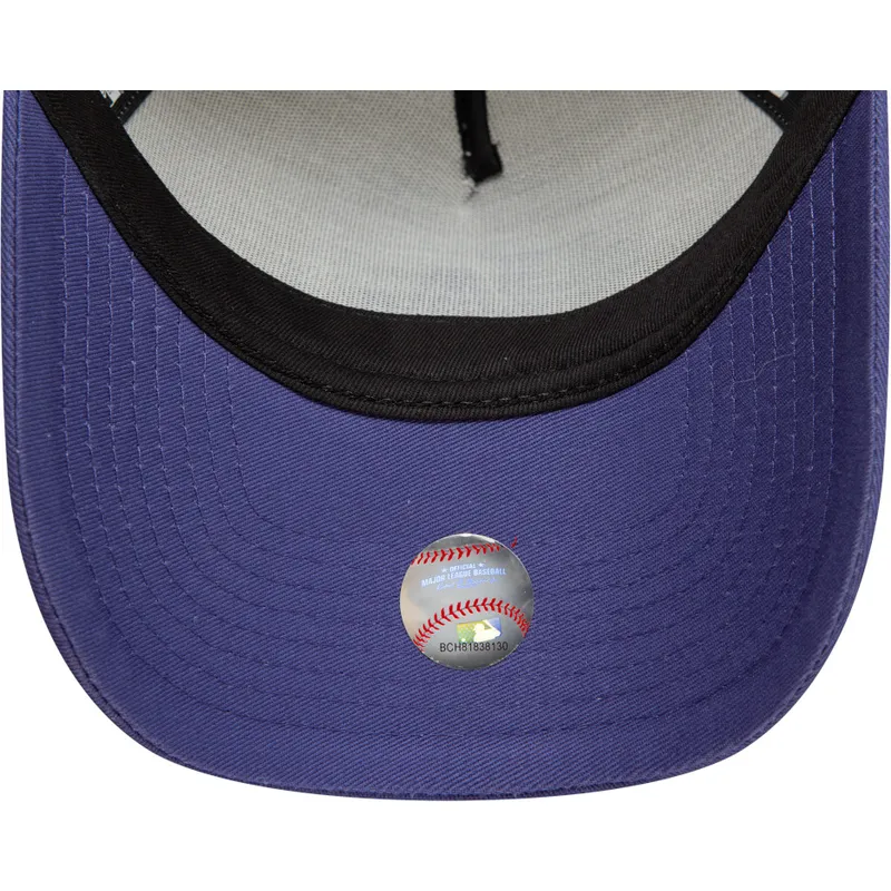 buet-beige-og-violet-snapback-kasket-med-violet-logo-9forty-a-frame-world-series-patch-fra-los-angeles-dodgers-mlb-fra-new-era