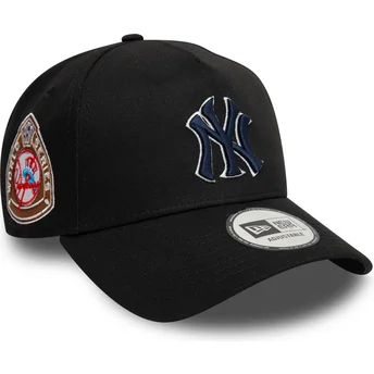 Sort buet snapback kasket med navy blåt logo 9FORTY A Frame World Series Patch fra New York Yankees MLB af New Era