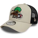 beige-og-sort-9forty-a-frame-outdoor-patch-trucker-kasket-fra-new-era