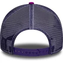 beige-og-violet-trucker-kasket-9forty-a-frame-graphic-stand-tall-talk-small-play-ball-fra-new-era