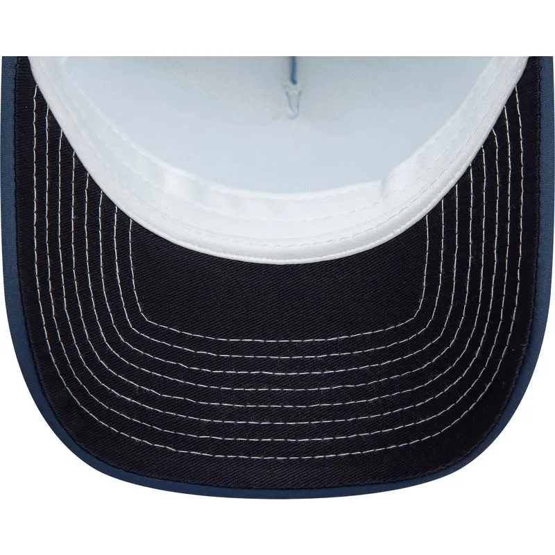 bla-trucker-kasket-9forty-a-frame-graphic-fra-attitude-is-everything-fra-new-era