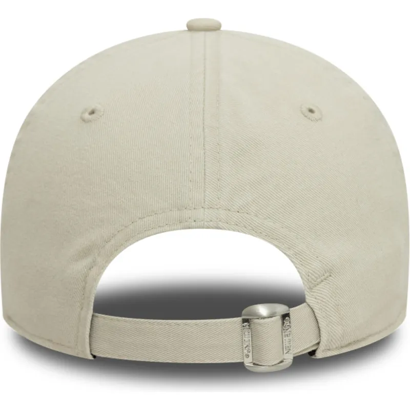 beige-justerbar-kurvet-kasket-9twenty-fra-gwinnett-stripers-milb-fra-new-era